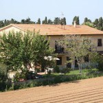 Veduta aerea dell'Agriturismo Diciocco in Toscana tra la campagna e il mare